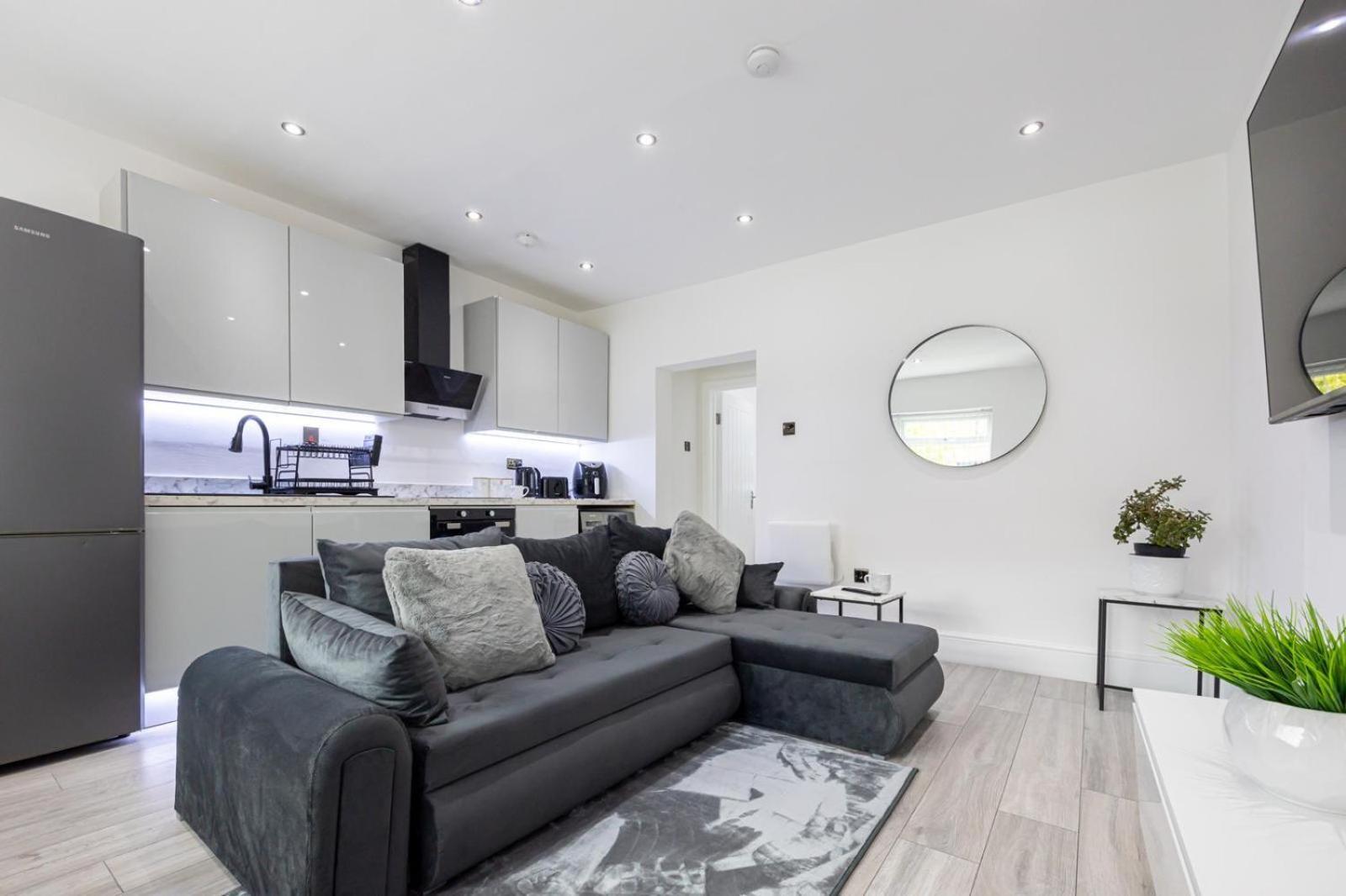 Westpoint Luxury Apartment Mánchester Habitación foto